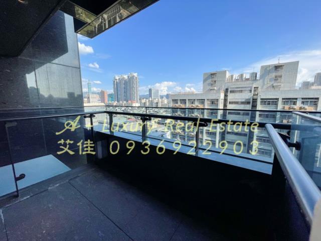 明日博