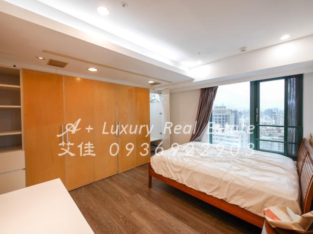 中正大觀